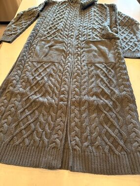 Cozy Cable Knit Hooded Cardigan coat in Heather Gray